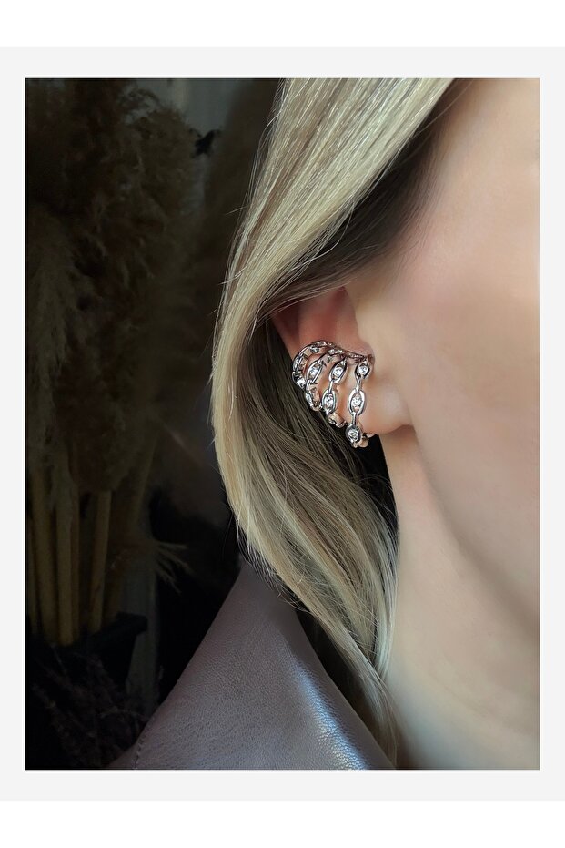Zircon Stone 4 Row Cartilage Earrings