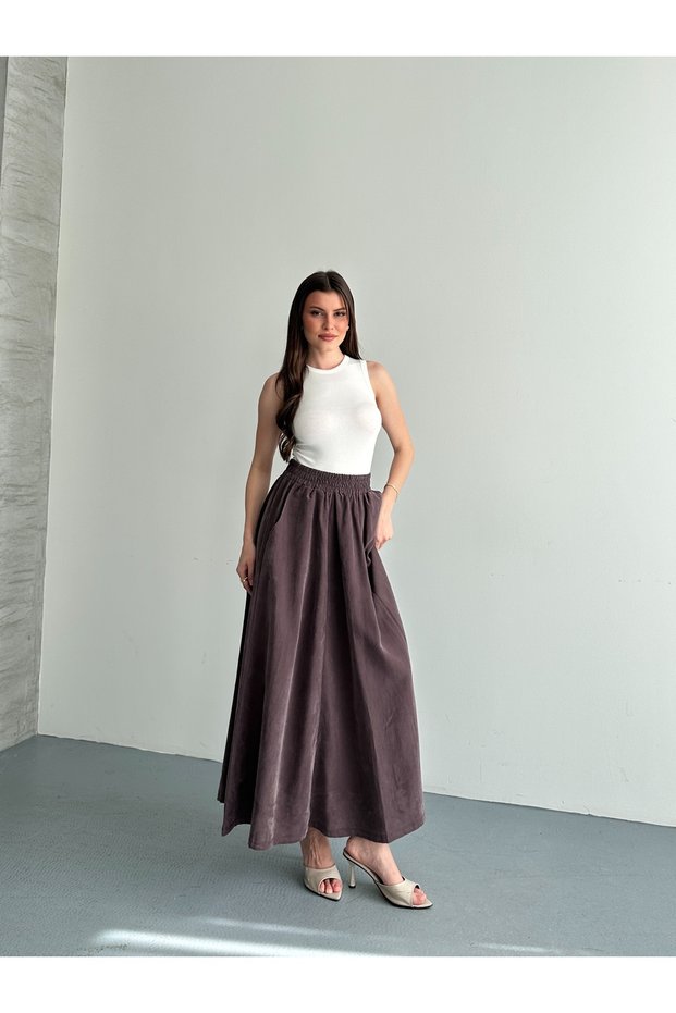 Tensel Fabric Sports Skirt with Pocket Detail and Elastic Inside the Waistband