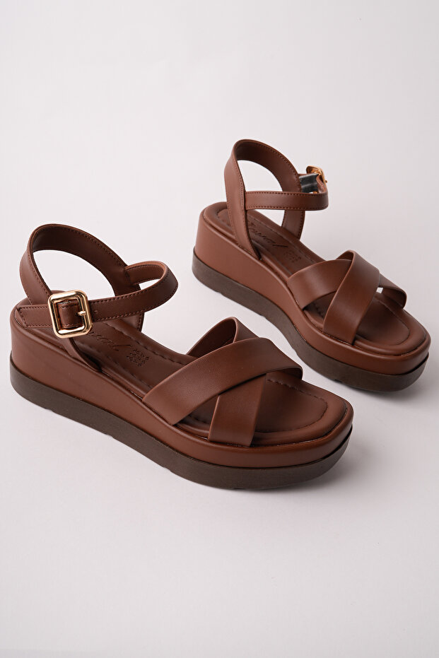 Nvl-402 Cross-Strap Thick Sole Sandals