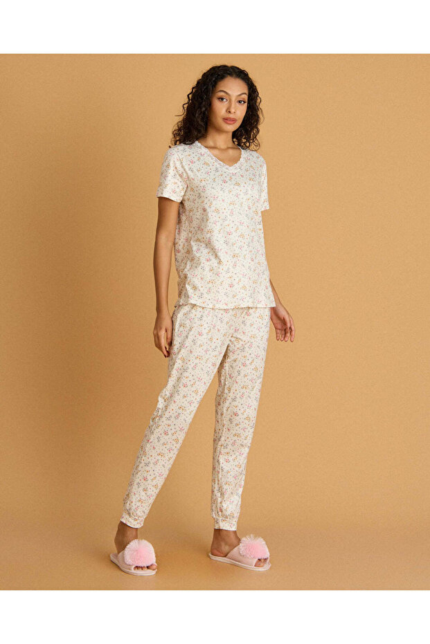 Women Cream Printed Pyjama Set
