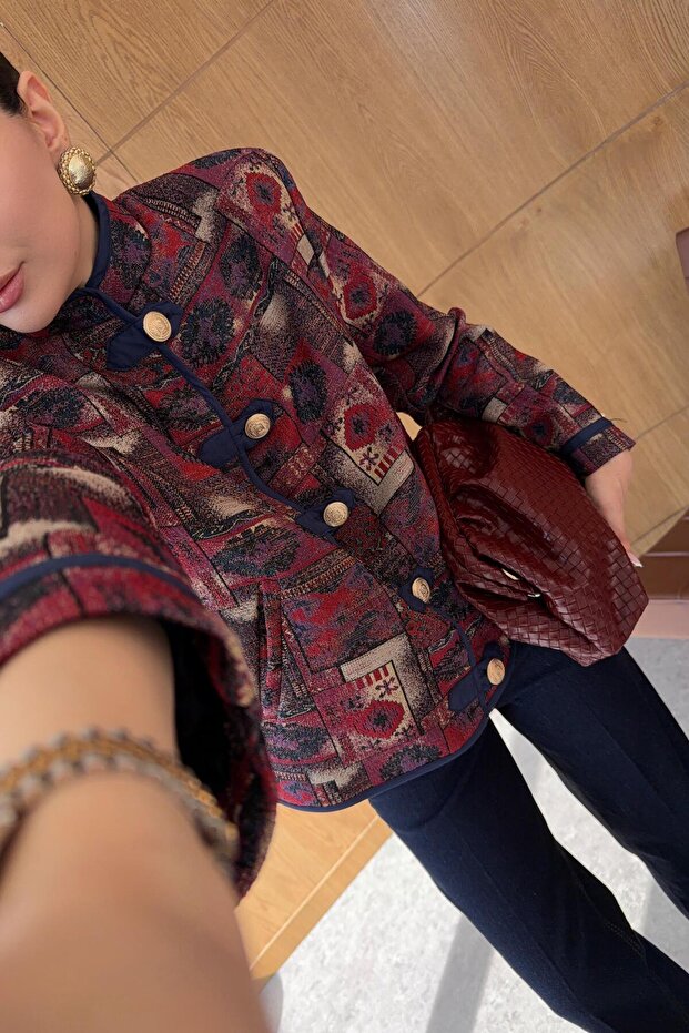 Gold Buttoned Patterned Jacket - 5