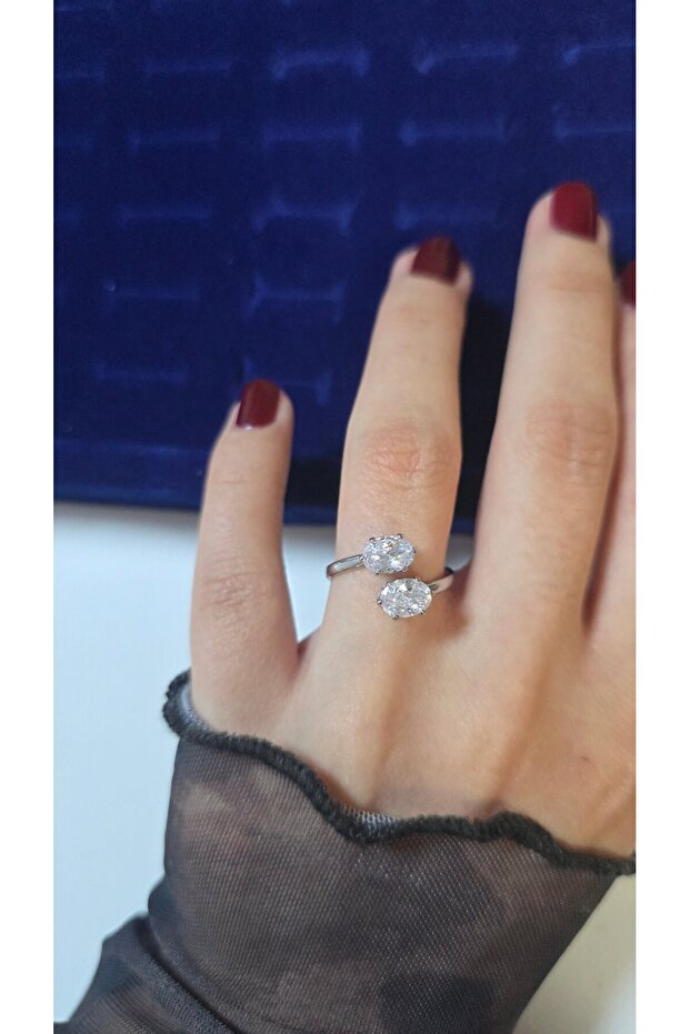 Premium Design Baguette Zircon Stone Sparkling Women's Ring Adjustable Without Size