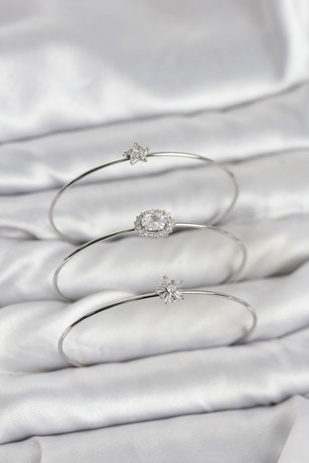 Stylish Zircon Stone Silver Color Single Stone Model 3-Piece Women's Bracelet Combination for Teachers, Mothers, and Lovers