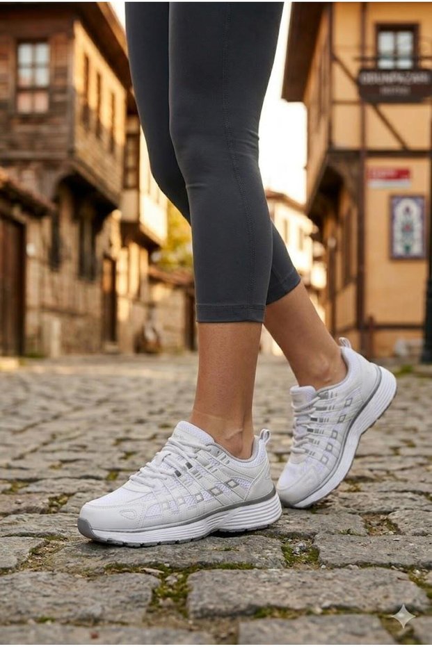 391 Flet Comfortable Flexible Walking Running Shoes Women's Sports Shoes