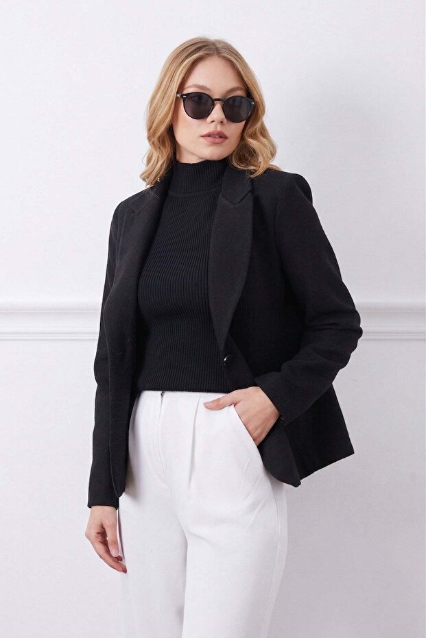 Shoulder Padded Single Button Blazer Jacket