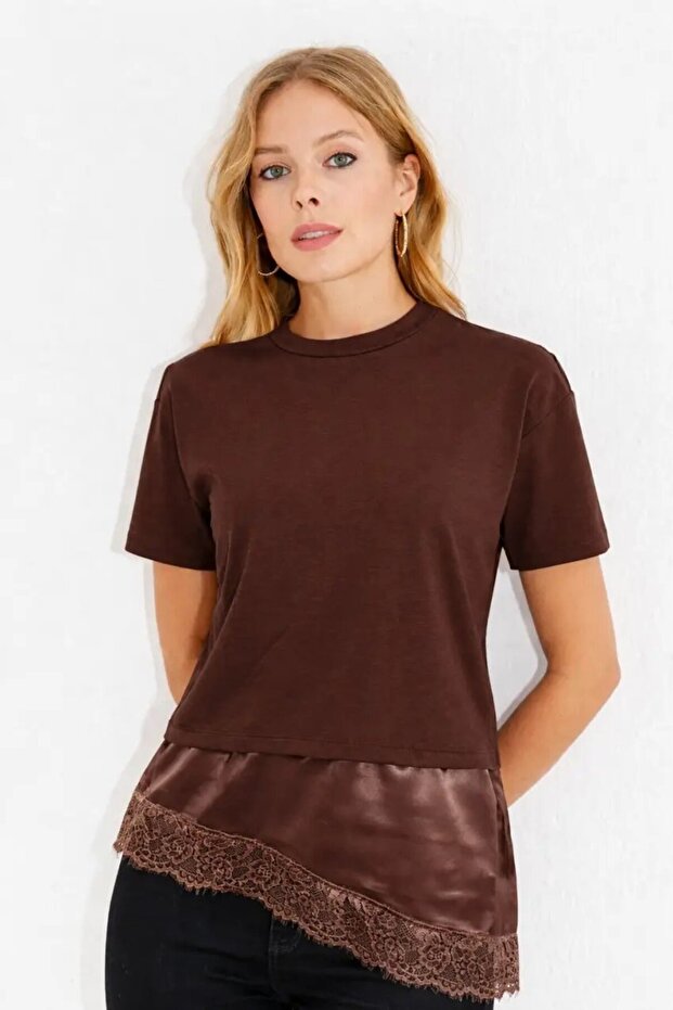 Lace Detailed T-Shirt