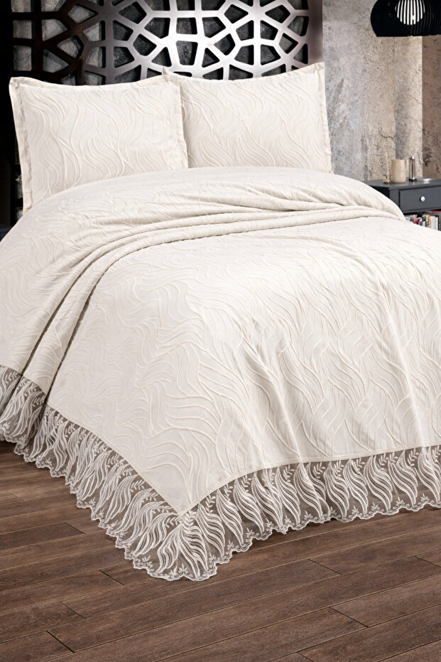 Rojda French Laced Dowry Double King Size Pique Cover Set / Bedspread Set 3 Pieces