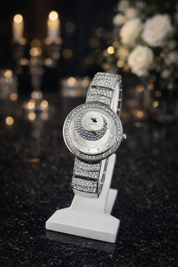 Luxury Women's Wristwatch with Stones