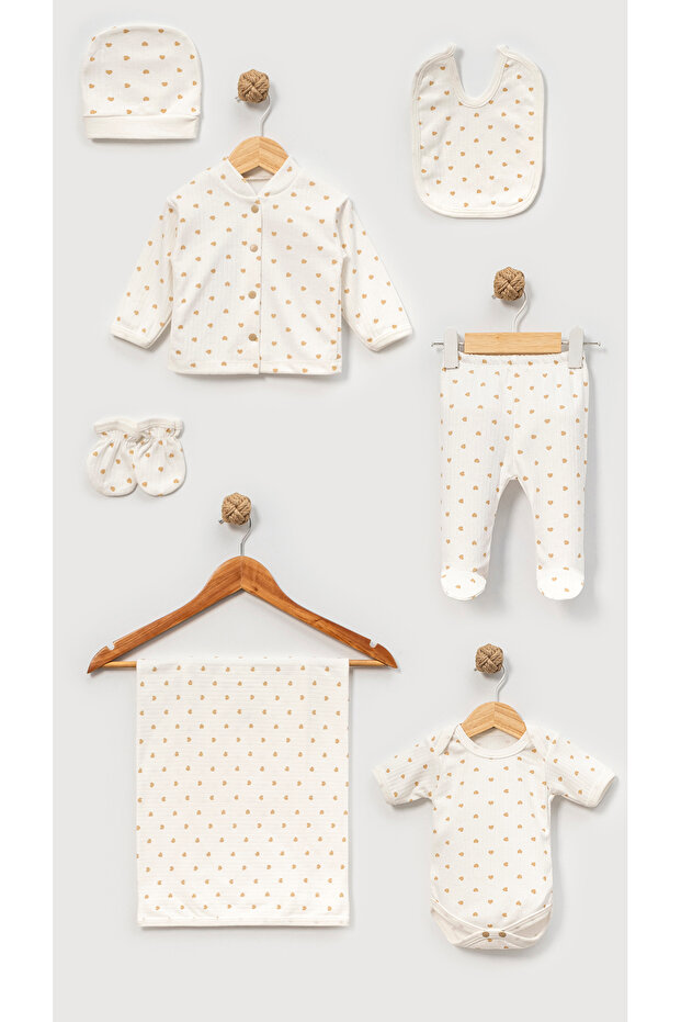 Neu Ki̇ds- Reported Heart Printed 7-Piece Hospital Release Newborn Set
