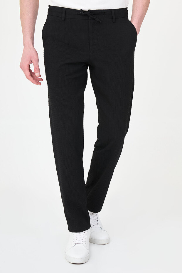 Textured Slim Fit Drawstring Elastic Waist Men's Trousers Black - 38376.26Y