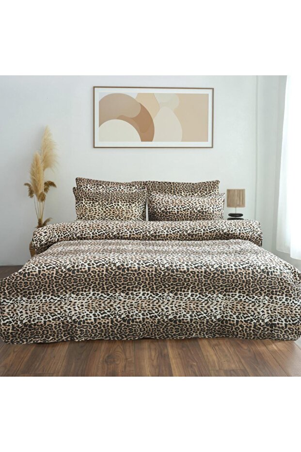 Double Leopard Patterned Multi-Purpose Bedspread & Pique Set with 4 Pillowcases and Elastic Sheets