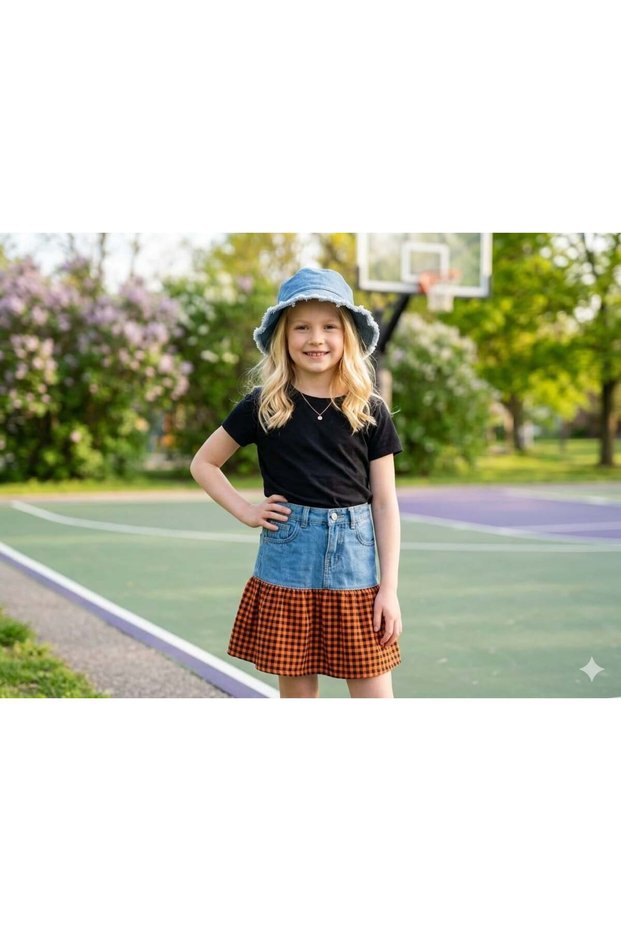 Girl's denim and woven fabric blend pleated skirt