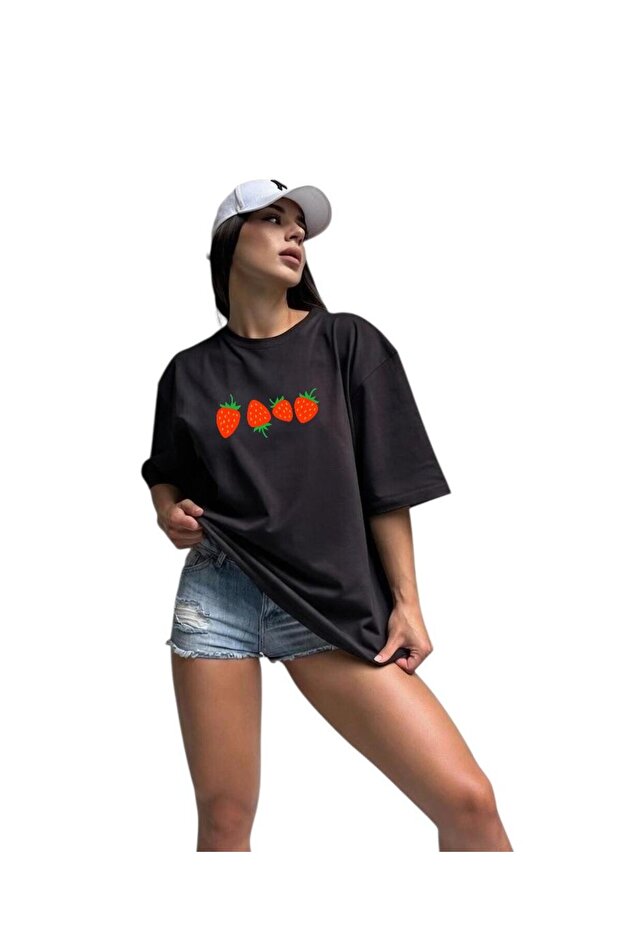 Strawberry Printed T-Shirt Oversize Unisex T-Shirt 3Pv4