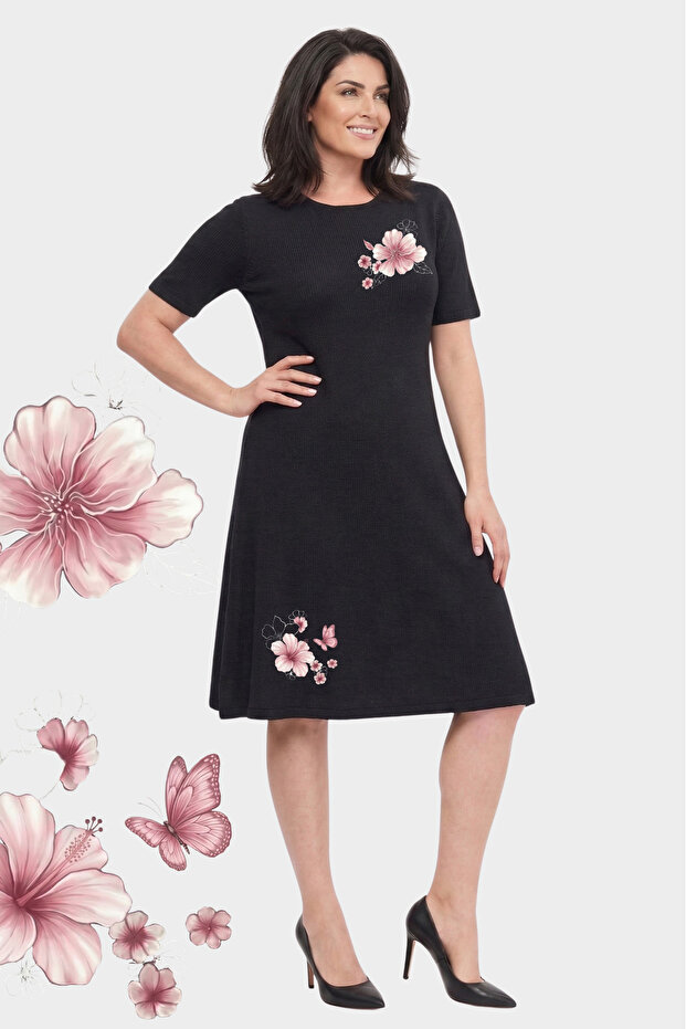 Plus Size Hibiscus Flower Printed Round Neck Short Sleeve Viscose Dress