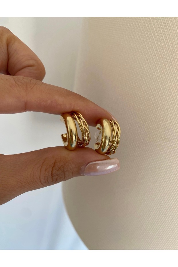 حلق ذهبي مسطح ومضفر من FD Gold، تصميم صغير أساسي مقاوم للصدأ