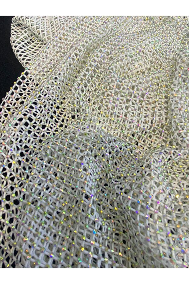 شال مرصع بالأحجار 125×43 سم