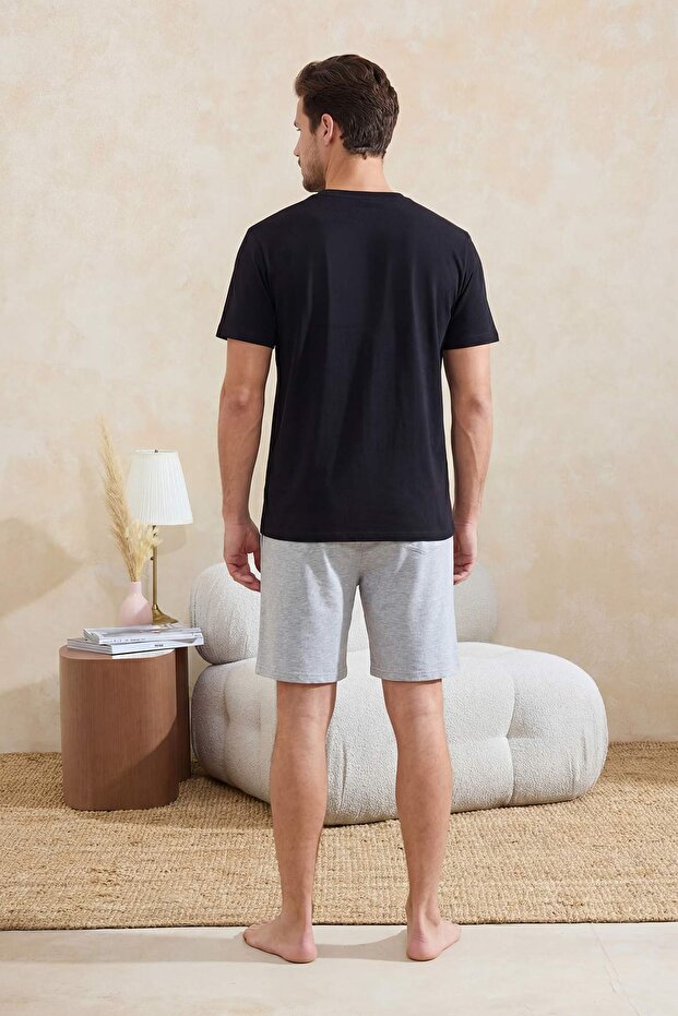 Siyah-Gri Baskılı %100 Pamuk Regular Fit Örme Şortlu Pijama Takımı TMNSS24PT00012 - 3