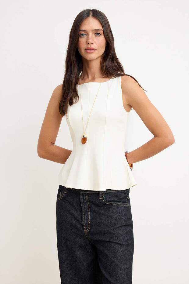Ekru Peplum/Belden Oturmalı Kayık Yaka Esnek Örme Bluz TWOAW26BZ00229 - 2