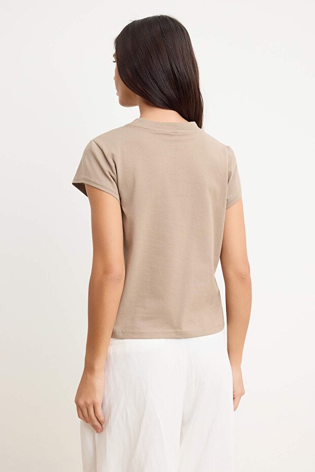 Vizon Regular/Normal Kalıp Ay Kol Kısa Kollu Tok %100 Pamuk Örme T-Shirt TWOSS26TS00181 - 4