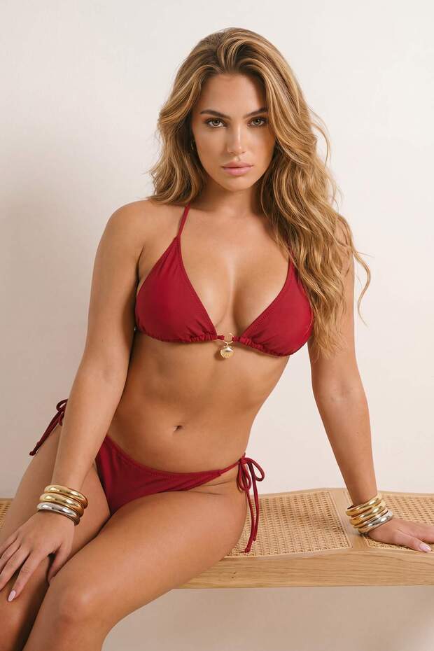 Bordo Üçgen Kaplı Charm Aksesuarlı Normal Bel Regular Bikini Takımı TBESS26BT00078 - 1