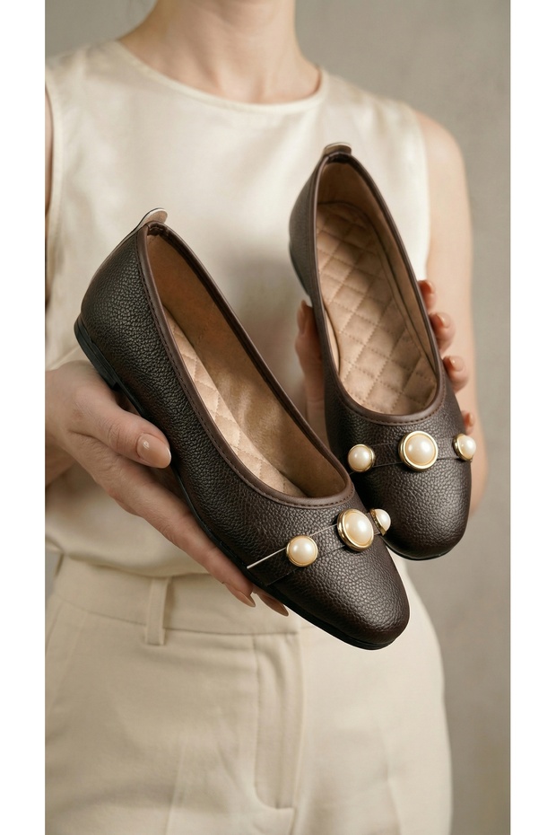 Women's Brown Leather Ballerinas with Pearl Detail 1cm Byndvb03