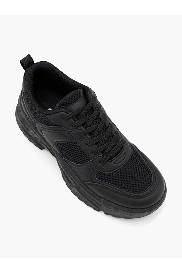 Sneaker - 2