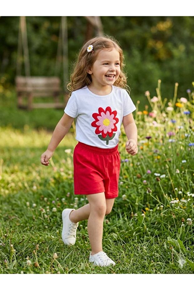 Girl's White-Fuchsia Daisy Patterned Shorts Set