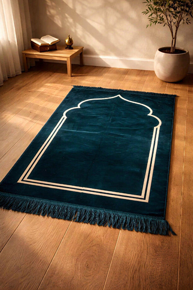 Sade Az Patterned Velvet Prayer Rug, Regular Woven Dodya Yarn, Non-Tiring Pattern Prayer Rug