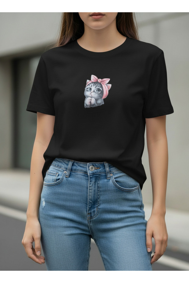 Women's Cute Cat Printed T-Shirt 100% Cotton Minimal Design Casual Comfortable