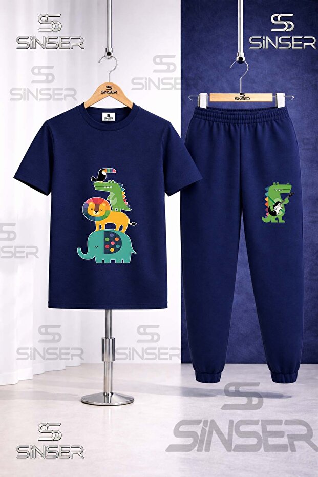 Children's Animal Ust Uste Coklu Printed T-Shirt and Sweatpants Set