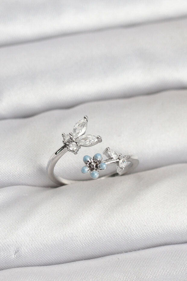 Stylish Brass Silver Color Butterfly Model Women's Ring Teachers Mothers Valentine's Day Gift