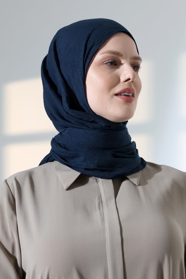 Women's Hijab Bamboo Cashmere Shawl, Non-Ironing Natural Hijab Headscarf (75X180 cm) - Navy Blue
