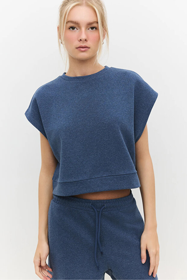 Crew Neck Short Sleeve T-Shirt with Ribbed Hem