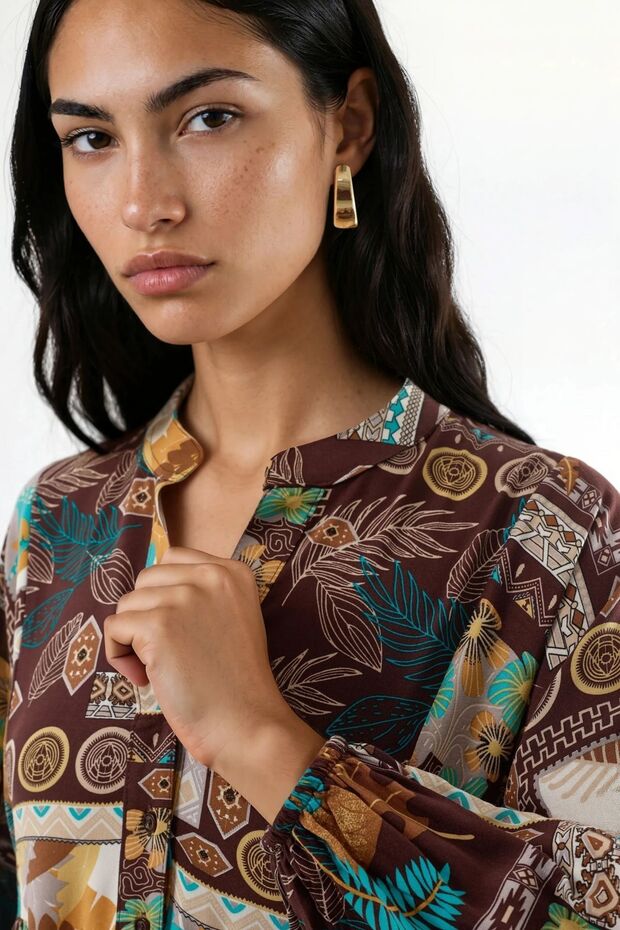 V-Neck Patterned Maxi Dress - 6