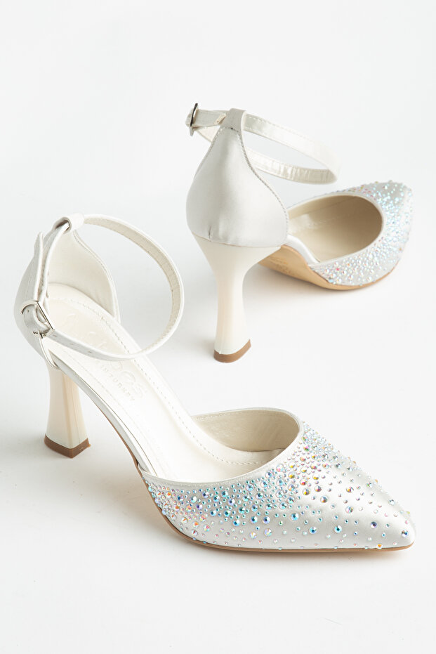 Women's Cream Semi-Closed Diamond Patterned High Heel Stiletto