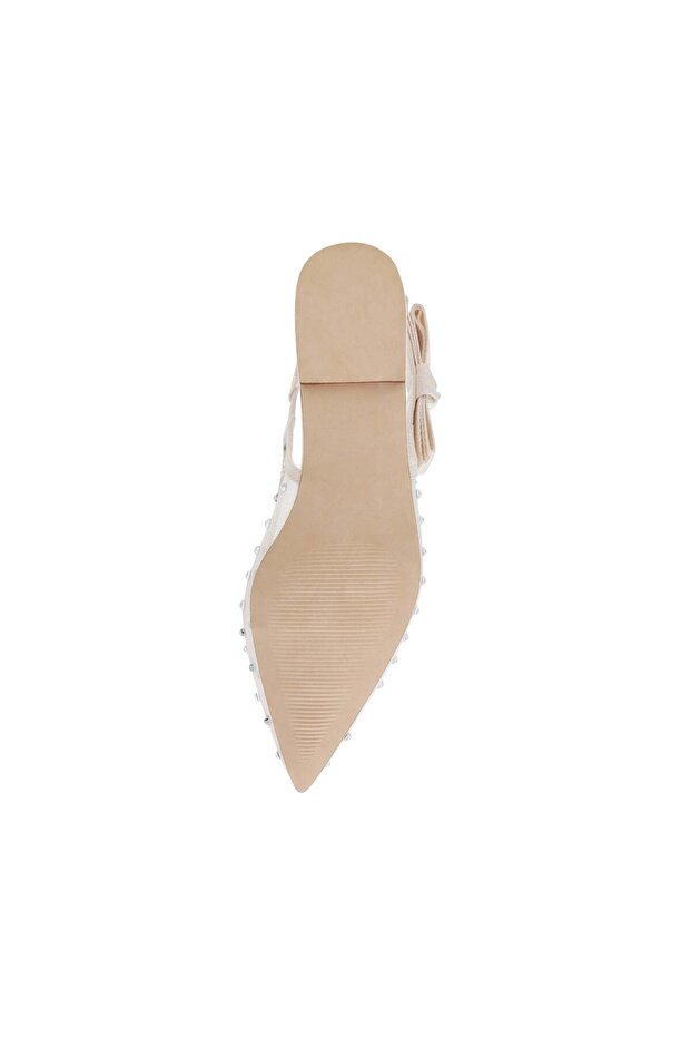 Olyvia-r Solid Ivory Flats - 6