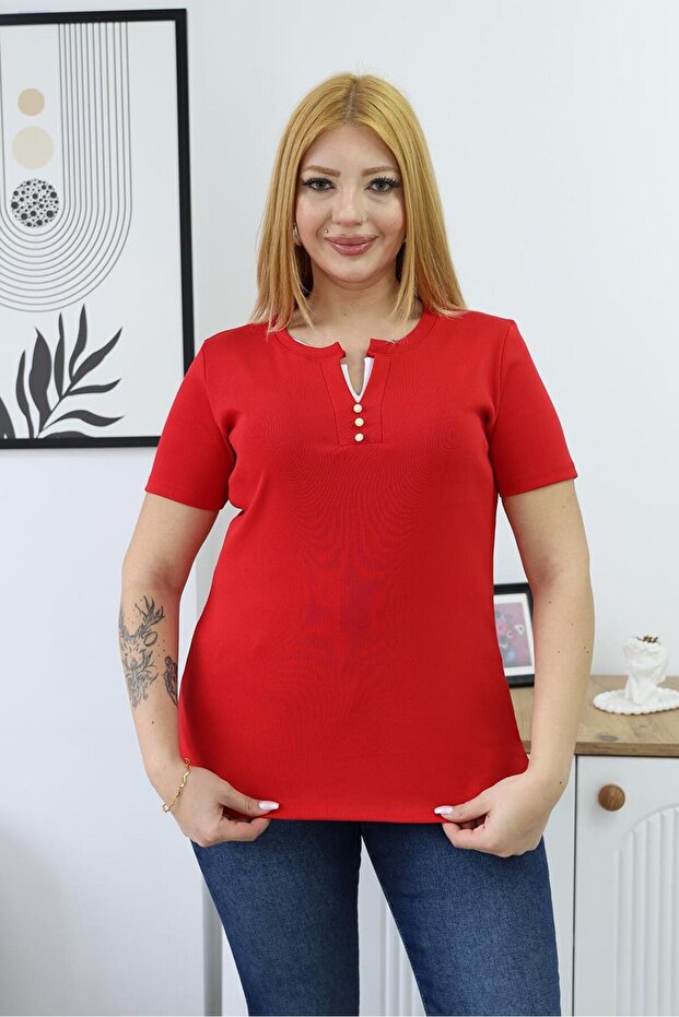 Plus Size Basic T-Shirt with Double Piping Detail at the Collar and Buttons