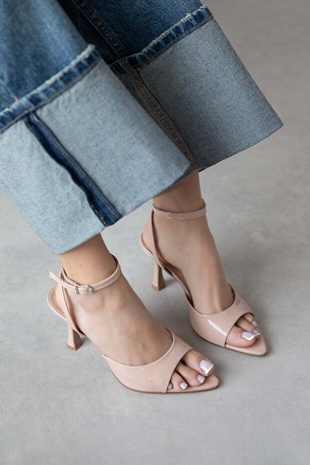 Boris Women's Heeled Patent Leather Sandals Tan