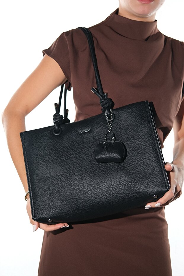 26026 Black Women's Shoulder Bag