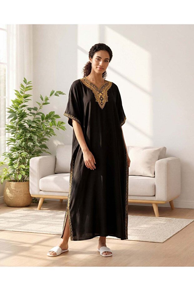 Women Black Kaftan Style Jallabiya With Embroidery
