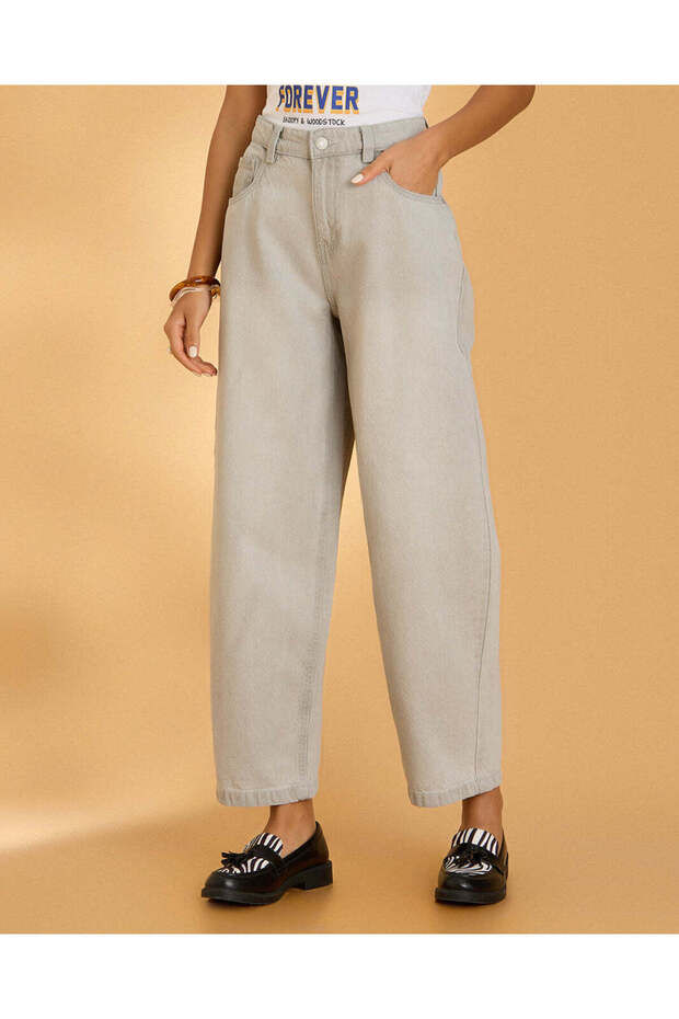 Women Grey Baggy Balloon Jeans