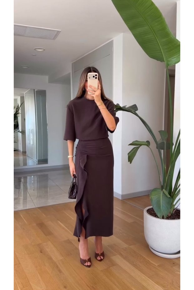 Women's Brown Ruffle Detailed Slit Tencel Dress