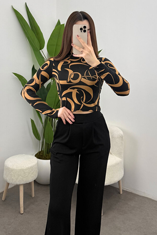 Women's Black Camel Hook Patterned Half Fisherman Crop Blouse
