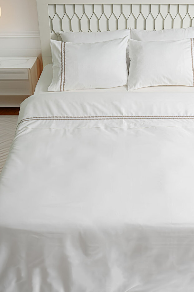 Vetra Stripe Embroidered Cotton Satin Double 6-Piece Duvet Cover Set