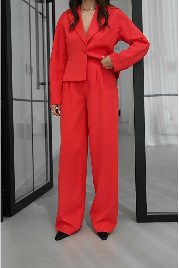 Pomegranate Flower Sum Pile Detailed Trousers