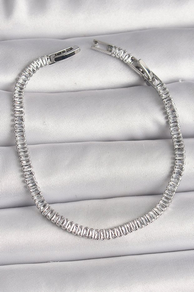 Stylish Brass Silver Color Zircon Stone Waterway Model Women's Bracelet Teachers Mothers Valentine's Day