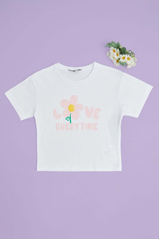 Love Every Time Printed Girls' Crop T-Shirt
