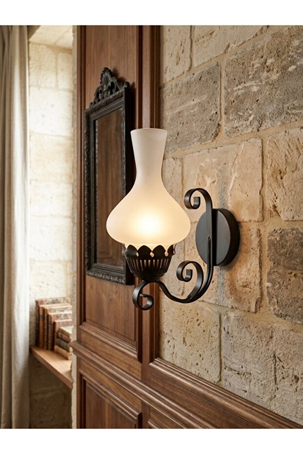 Ece Sconce