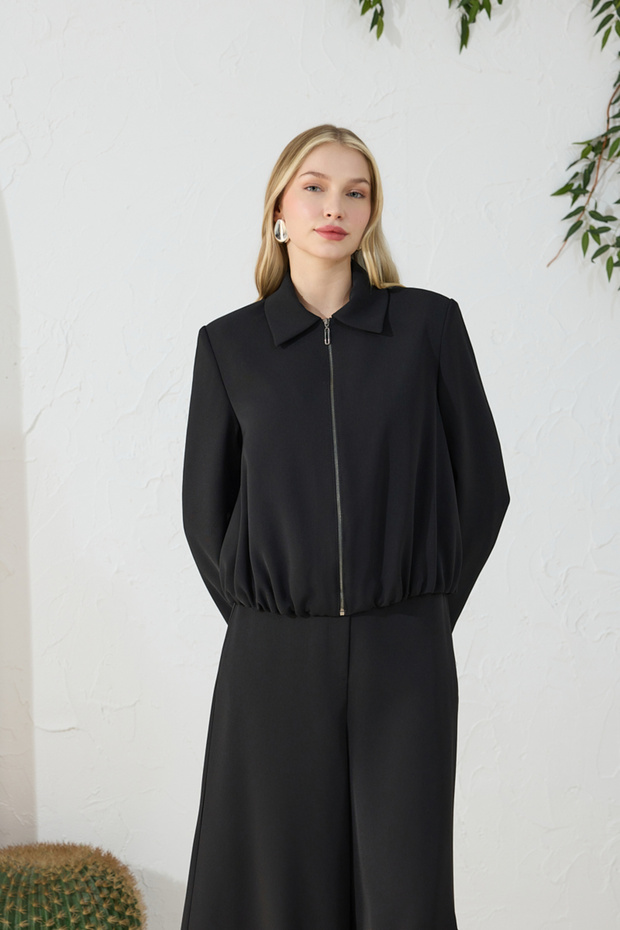 Black Hem Gathered Jacket - 4
