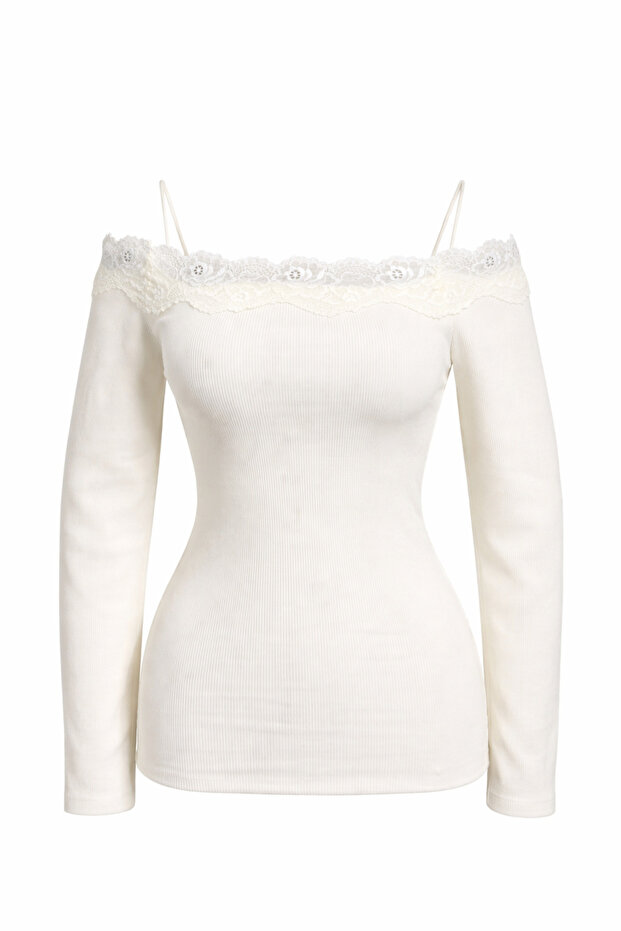 2062 women's carmen collar lace blouse cream